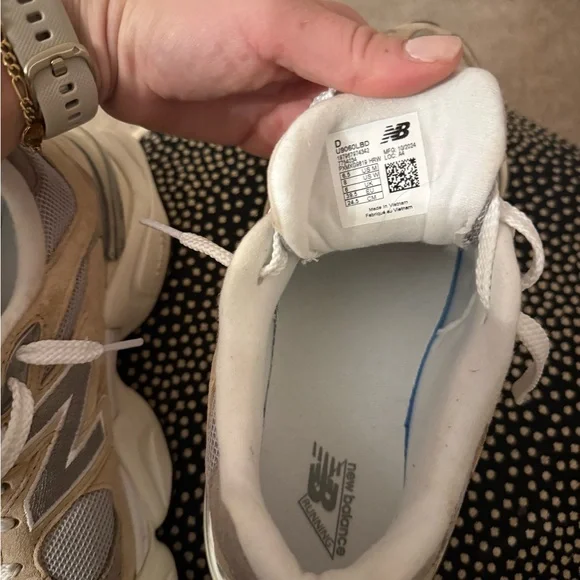 New Balance 9060 Beige and Gray Sneakers - Picture 6 of 10